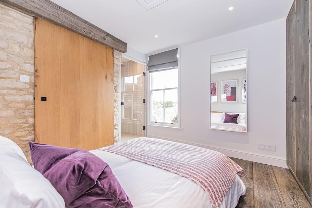 Oxfordshire Living - The Vanbrugh Apartment - Woodstock Exterior foto
